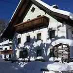 Gaestehaus Hosp * 로이테