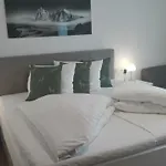 Gaestehaus Hosp 아파트 로이테