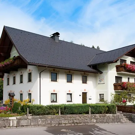 Apartman Gaestehaus Hosp