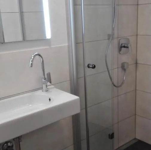 Gaestehaus Hosp Apartman *