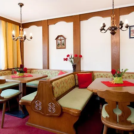 Apartment Gastehaus Hosp